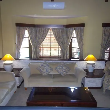 Apel Villa Sanur-3